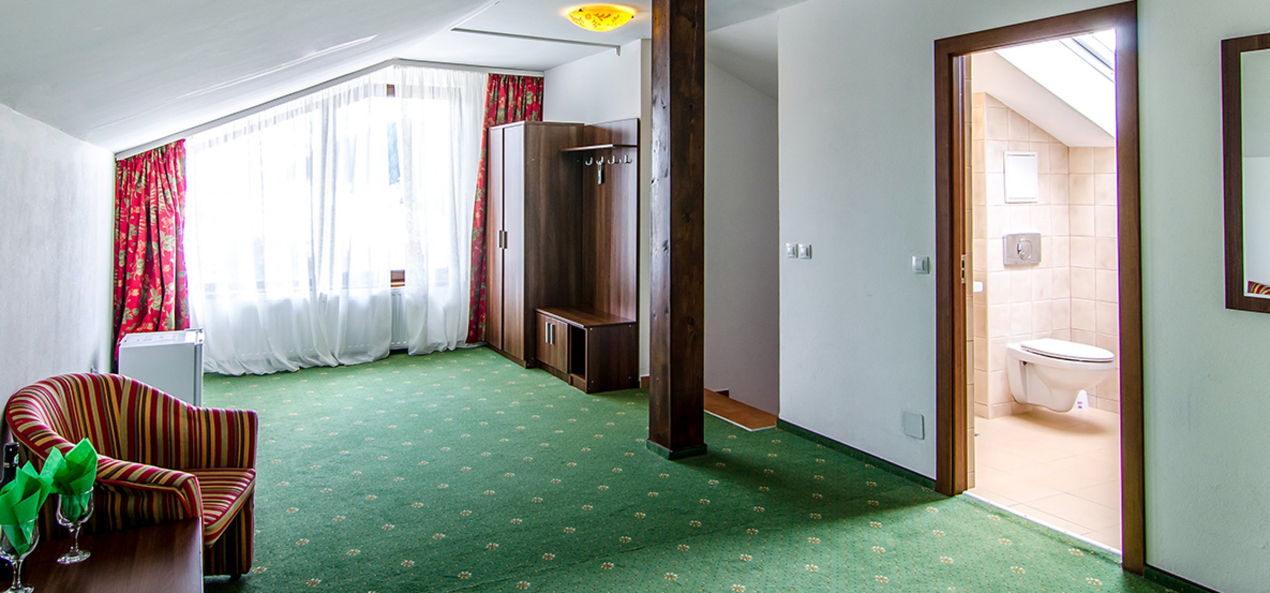 aprtament-doua-camere-luminos-hotel-piatra-craiului