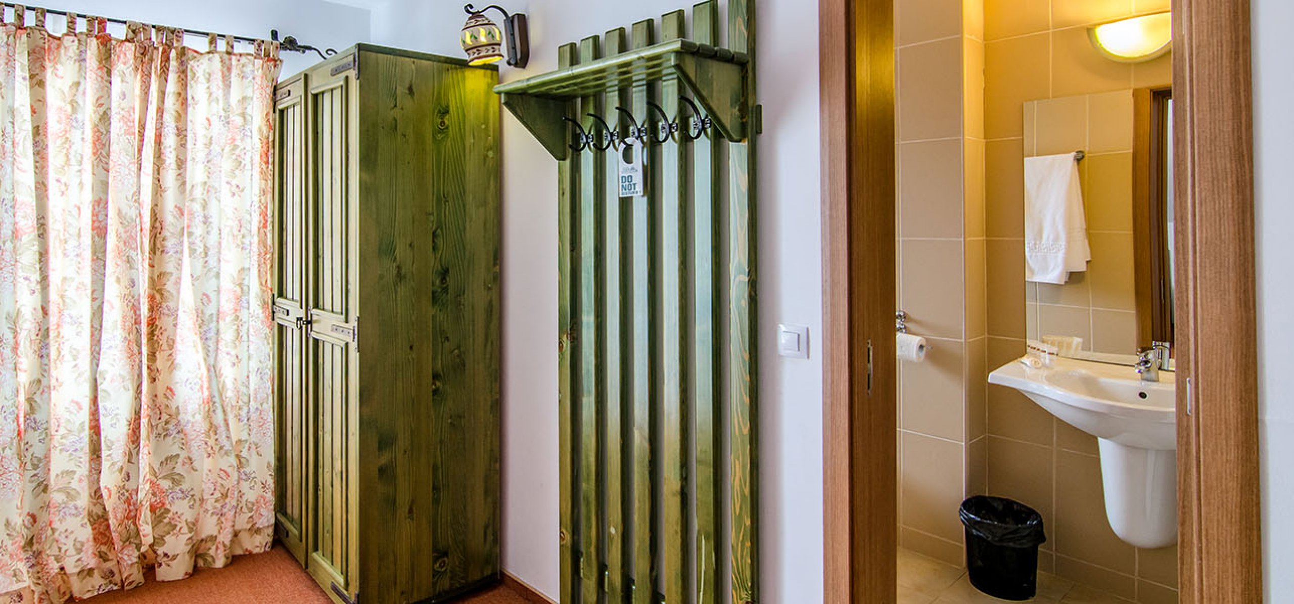 suita-complet-dotata-hotel-sport-cheile-gradistei-fundata suita-complet-dotata-hotel-sport-cheile-gradistei-fundata