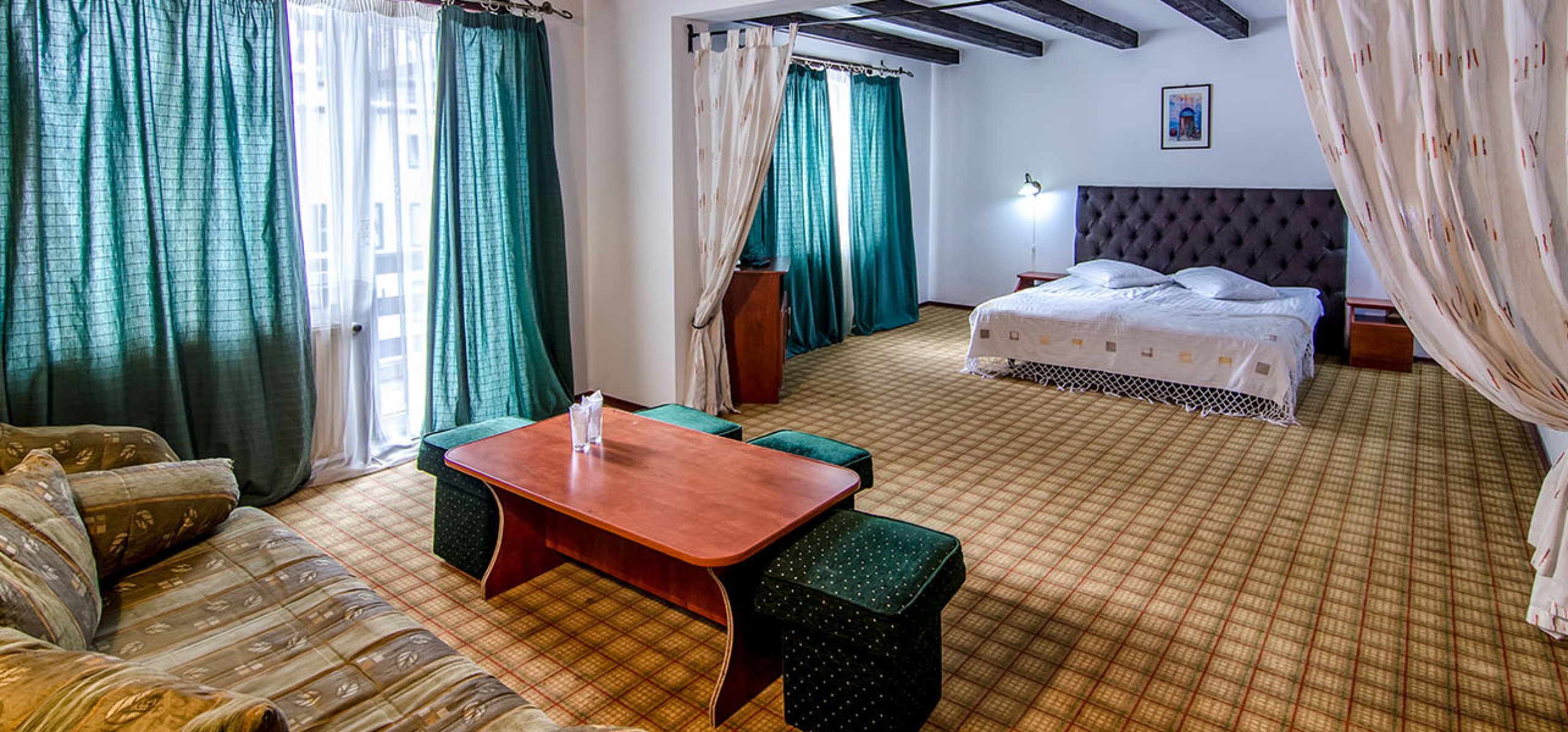 suita-hotel-gradistea-hoteluri-moeciu-1 suita-hotel-gradistea-hoteluri-moeciu-1