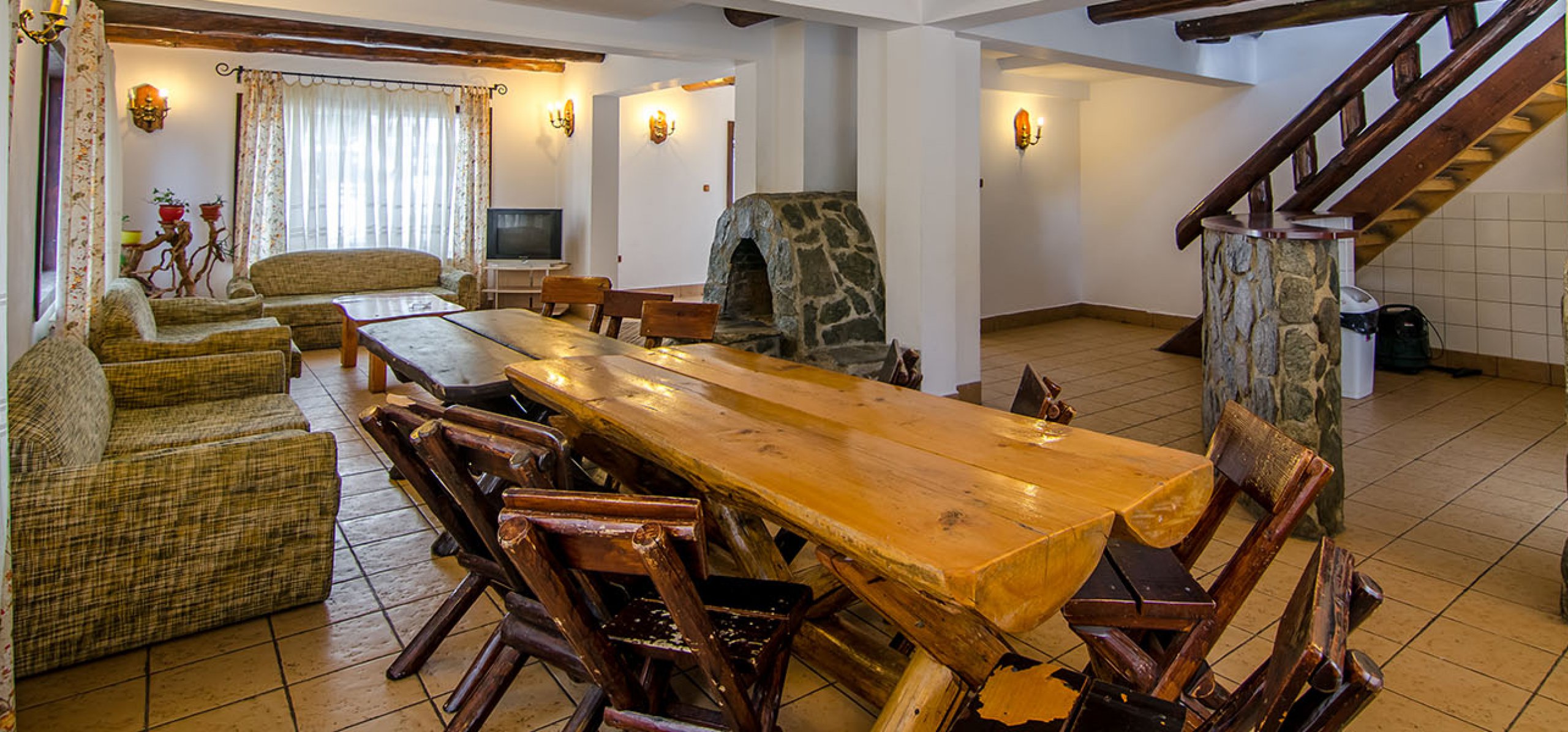 living-vila-bogdan-cazare-in-moeciu living-vila-bogdan-cazare-in-moeciu